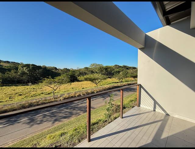4 BEDROOM HOUSE FOR SALE IN PALM LAKES ESTATE